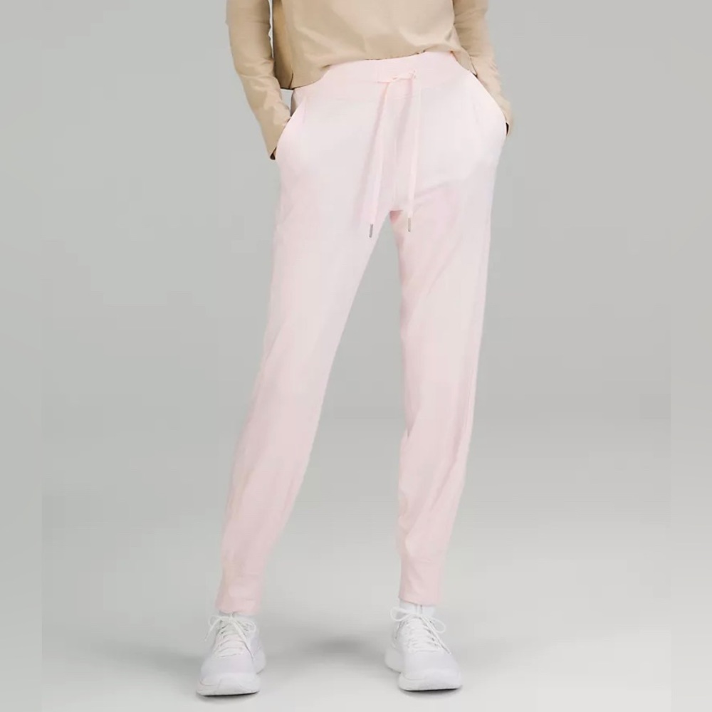 Abercrombie pink sweatpants.